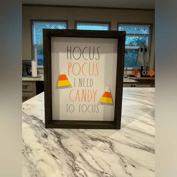 Rae Dunn “Hocus Pocus I need candy to focus” sign - Picture 1 of 1